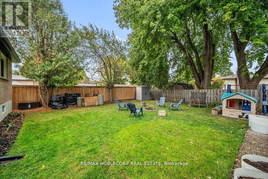 42 Mitchell Avenue, New Tecumseth, Ontario  L9R 1C2 - Photo 33 - N13119086