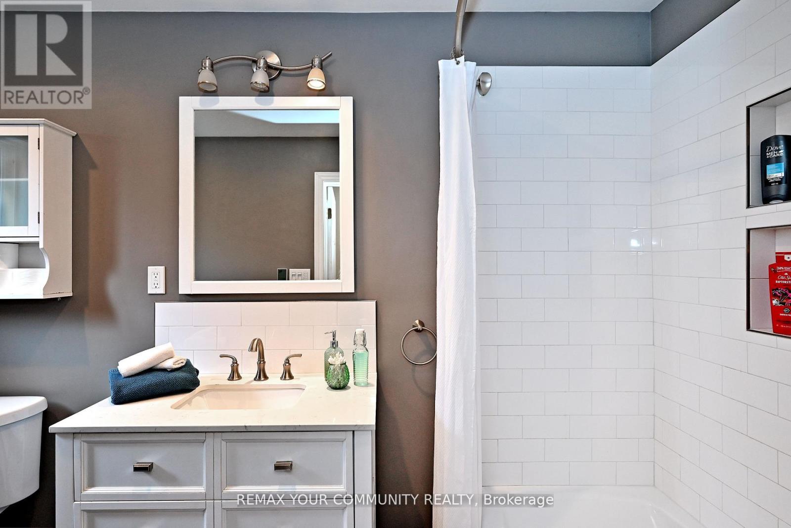 56 James Street, Bradford West Gwillimbury, Ontario  L3Z 2B4 - Photo 41 - N13119090