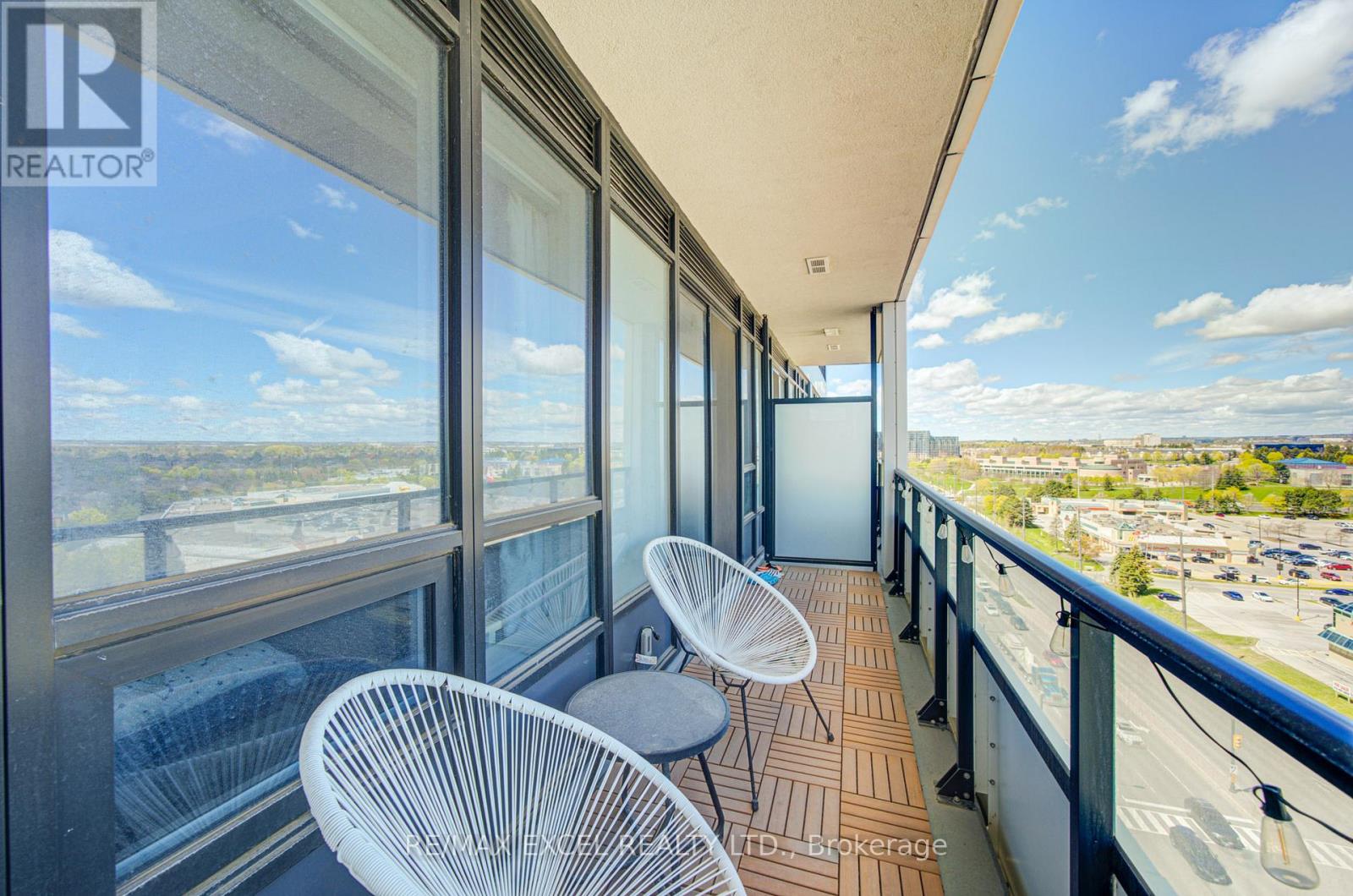 1509 - 38 Water Walk Drive, Markham, Ontario  L3R 6M8 - Photo 32 - N13119122