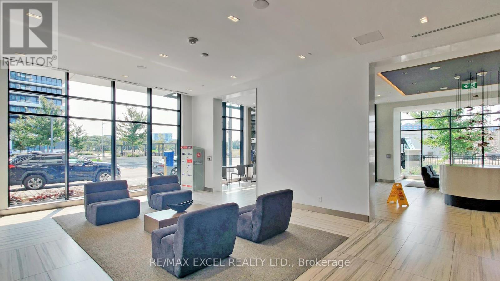 1509 - 38 Water Walk Drive, Markham, Ontario  L3R 6M8 - Photo 4 - N13119122