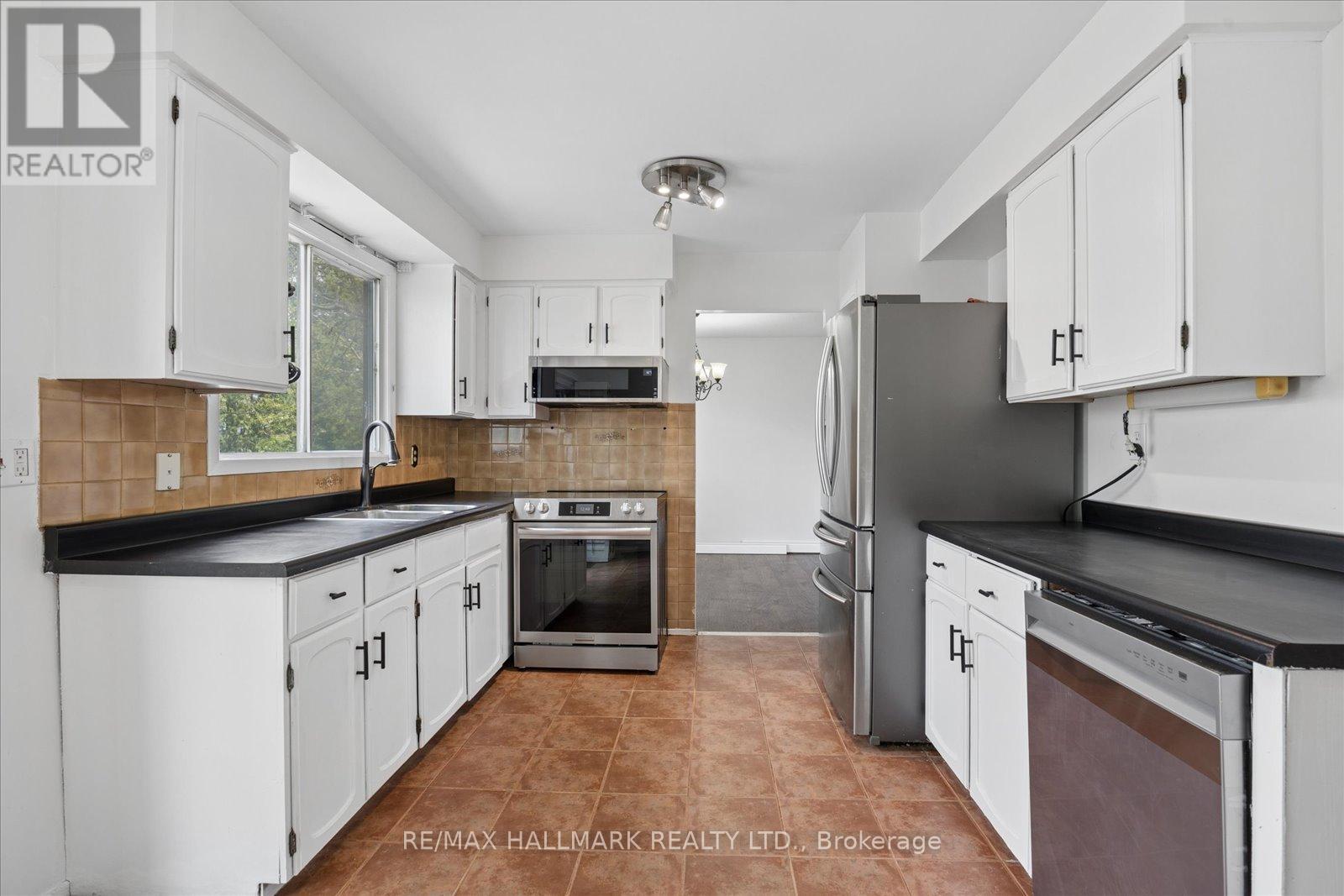 95 Booth Drive, Whitchurch-Stouffville, Ontario  L4A 4K4 - Photo 12 - N13119228