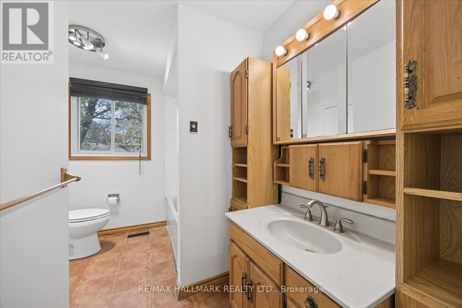 95 Booth Drive, Whitchurch-Stouffville, Ontario  L4A 4K4 - Photo 19 - N13119228