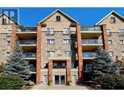 303 - 39 FERNDALE DRIVE S, Barrie, Ontario