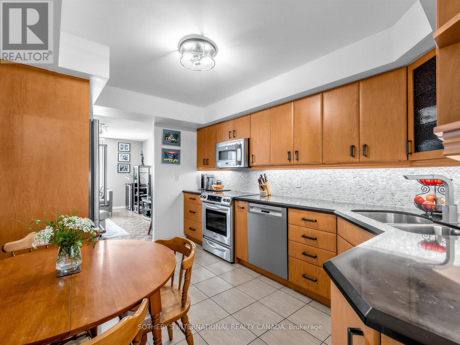 Th. 2 - 188 Spadina Avenue, Toronto, Ontario  M5T 3A4 - Photo 13 - C13118608