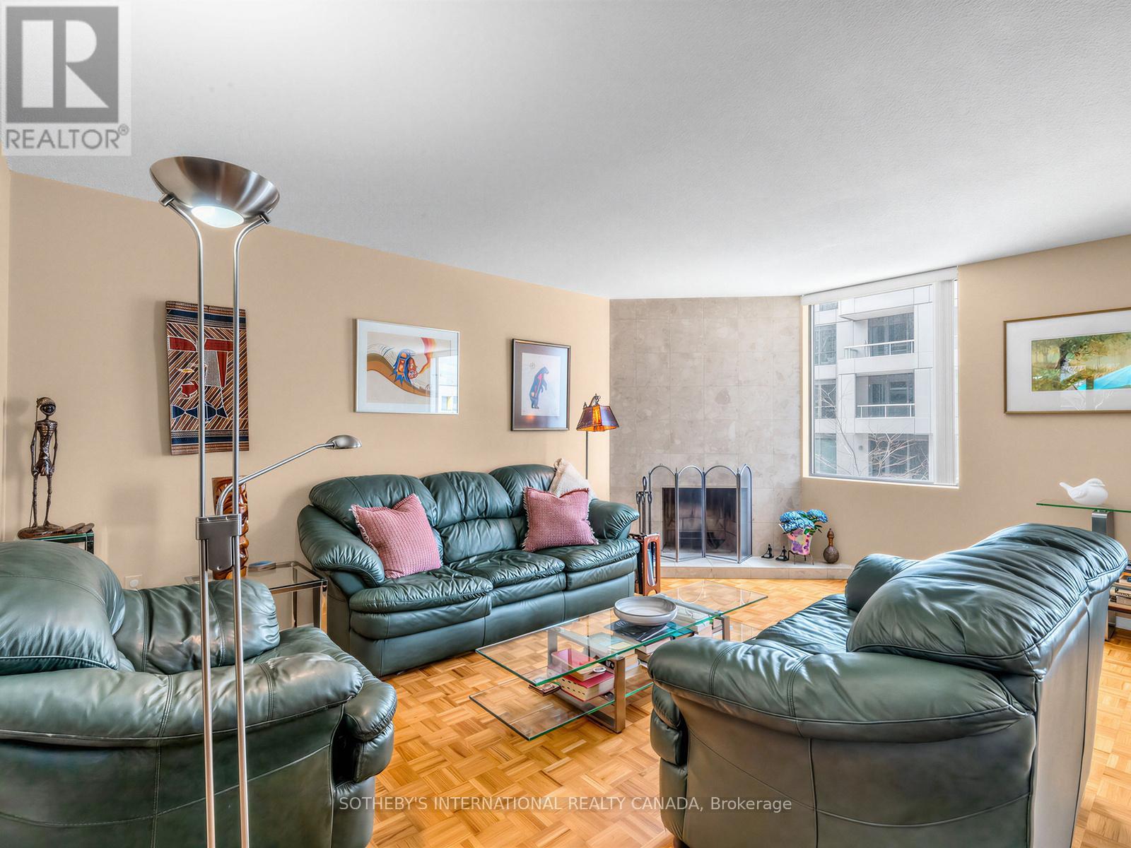 Th. 2 - 188 Spadina Avenue, Toronto, Ontario  M5T 3A4 - Photo 6 - C13118608