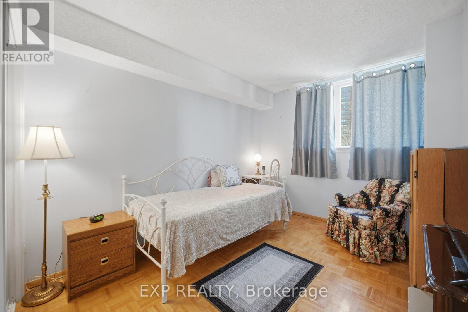 205 - 270 Scarlett Road, Toronto, Ontario  M6N 4X7 - Photo 23 - W13119028