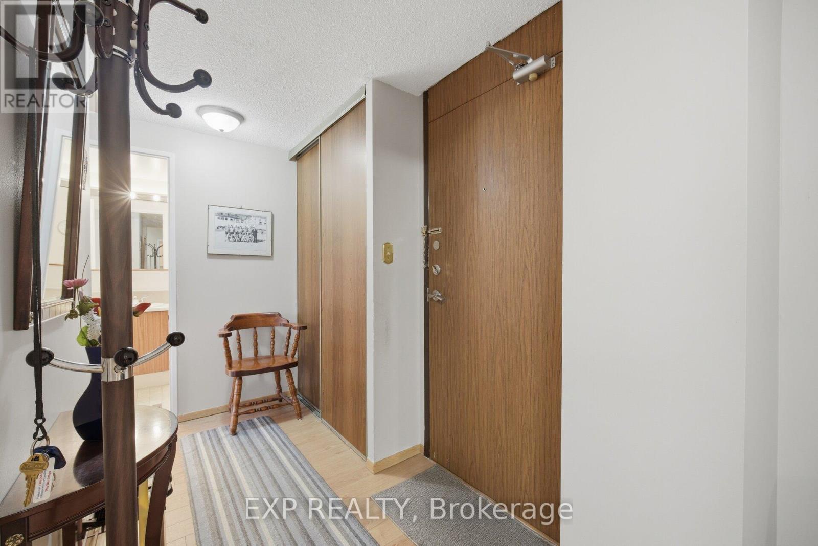 205 - 270 Scarlett Road, Toronto, Ontario  M6N 4X7 - Photo 7 - W13119028