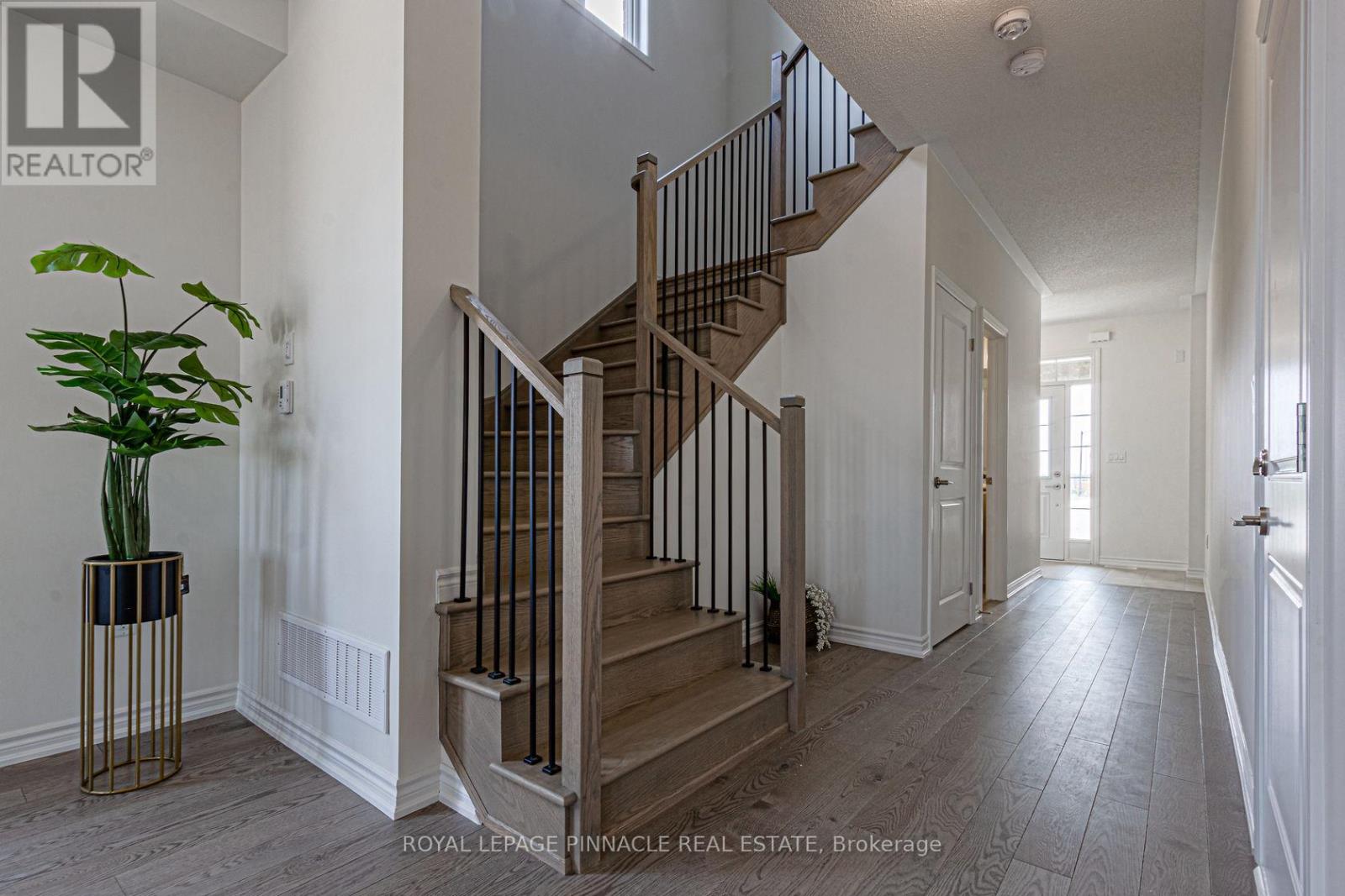 342 Thimbleweed Court, Milton, Ontario  L9E 1T2 - Photo 13 - W13119042