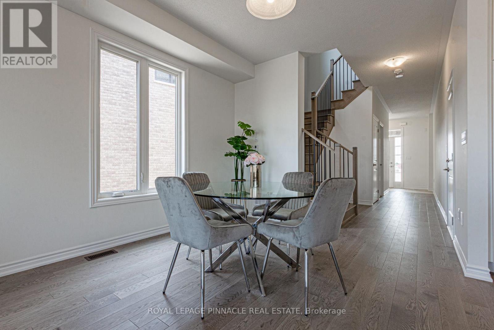 342 Thimbleweed Court, Milton, Ontario  L9E 1T2 - Photo 6 - W13119042