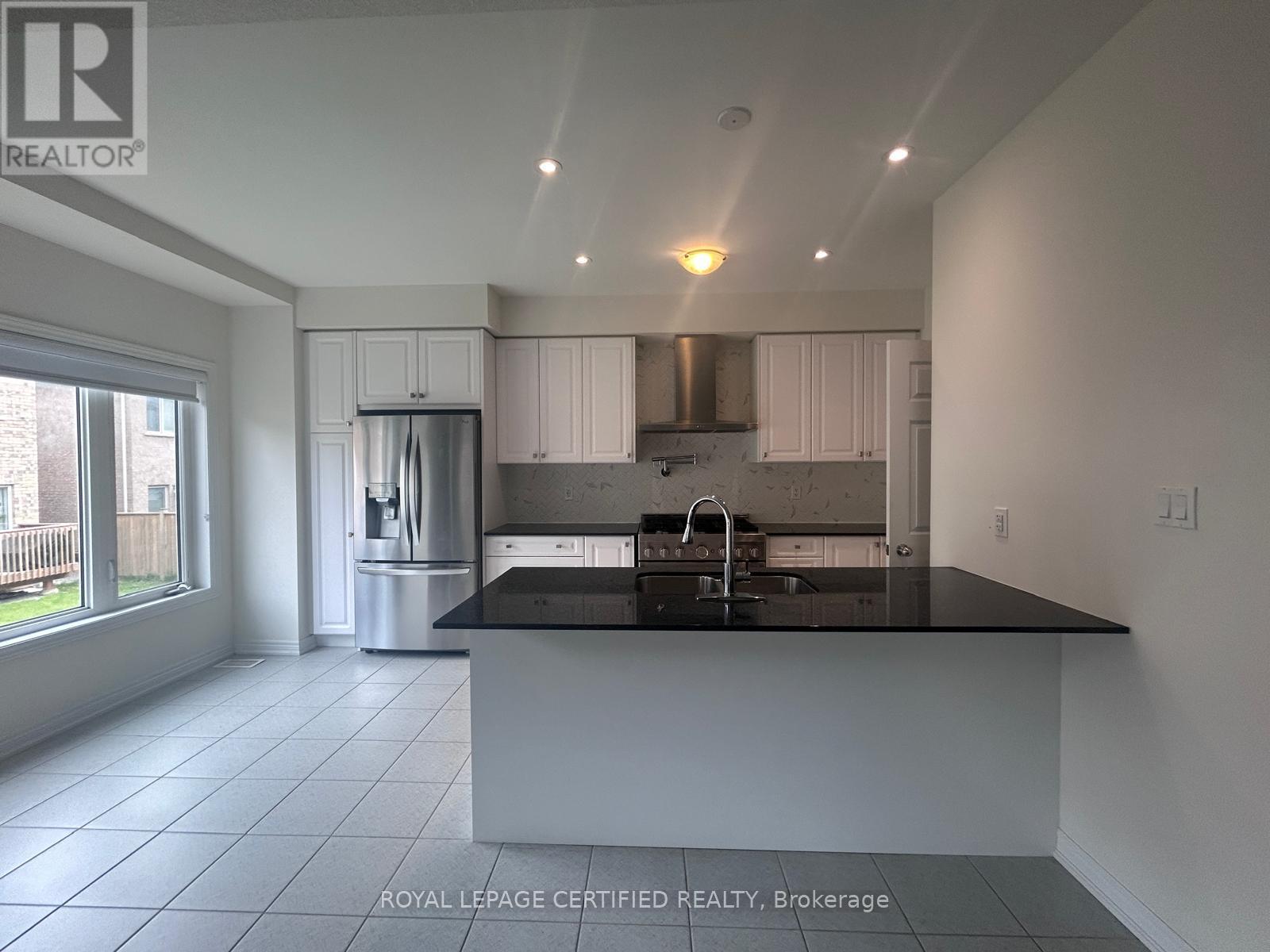3948 Thomas Alton Boulevard, Burlington, Ontario  L7M 2A4 - Photo 2 - W13119050