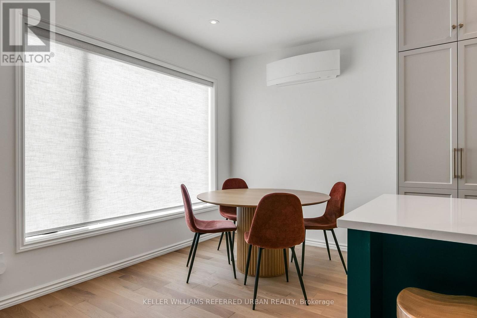 101r Pendrith Street, Toronto, Ontario  M6G 1R8 - Photo 15 - W13119052