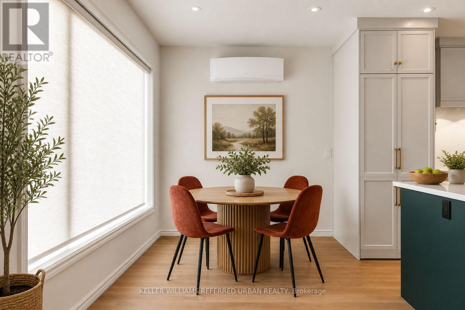 101r Pendrith Street, Toronto, Ontario  M6G 1R8 - Photo 16 - W13119052