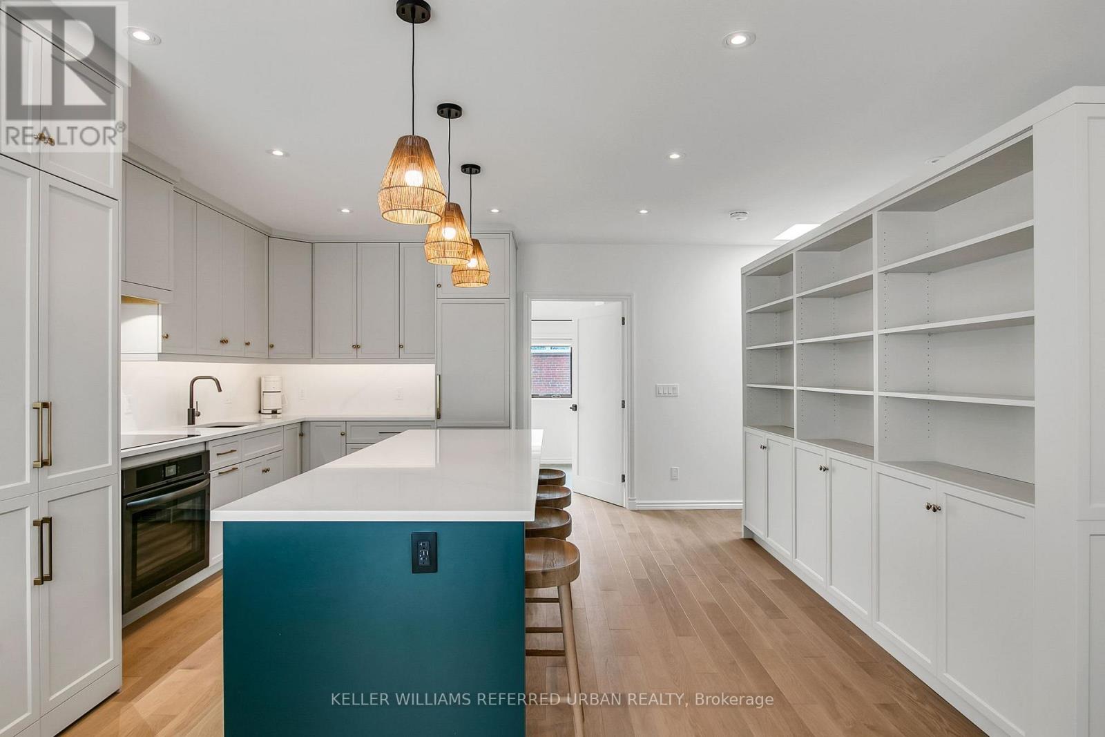 101r Pendrith Street, Toronto, Ontario  M6G 1R8 - Photo 21 - W13119052