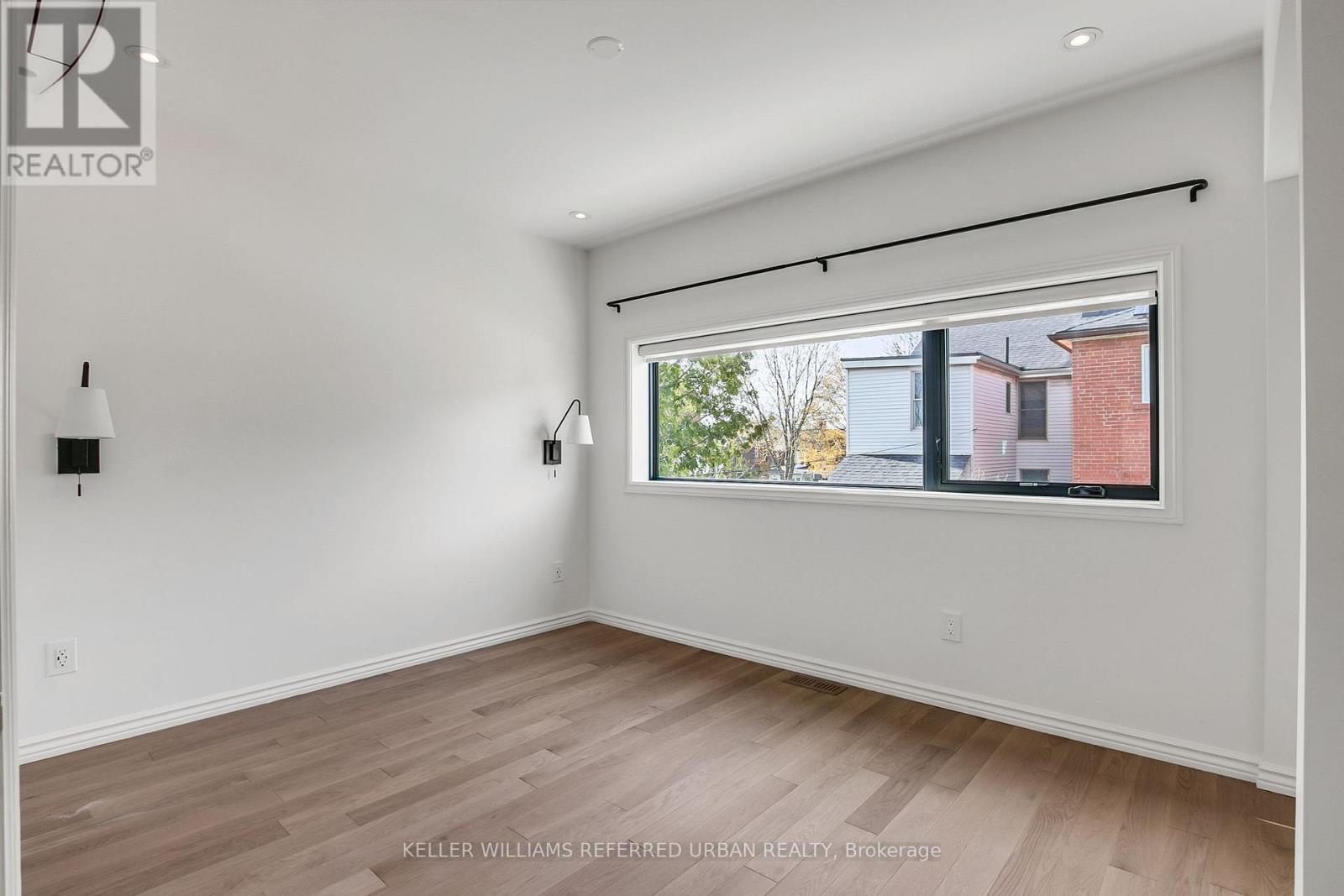 101r Pendrith Street, Toronto, Ontario  M6G 1R8 - Photo 29 - W13119052
