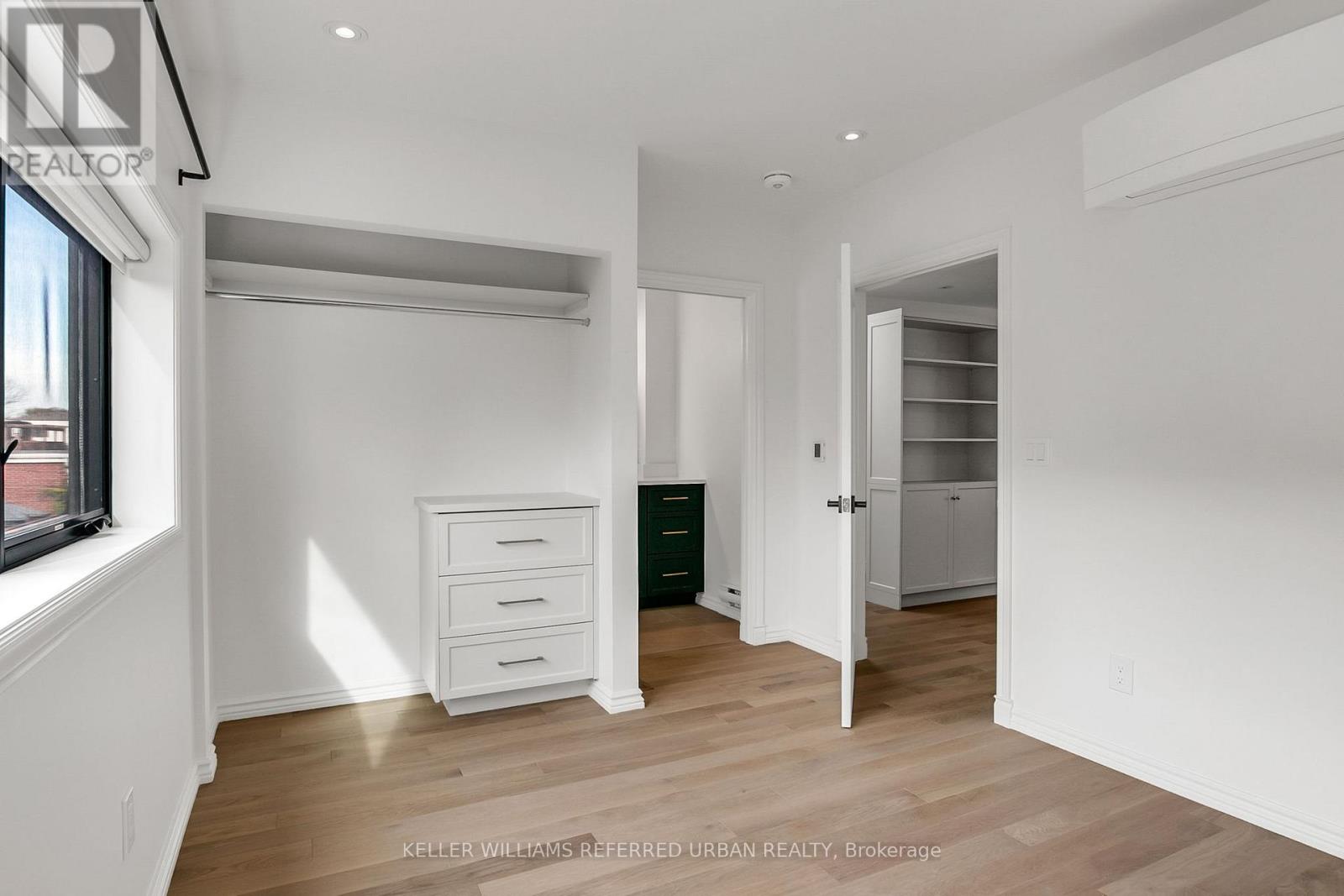 101r Pendrith Street, Toronto, Ontario  M6G 1R8 - Photo 33 - W13119052