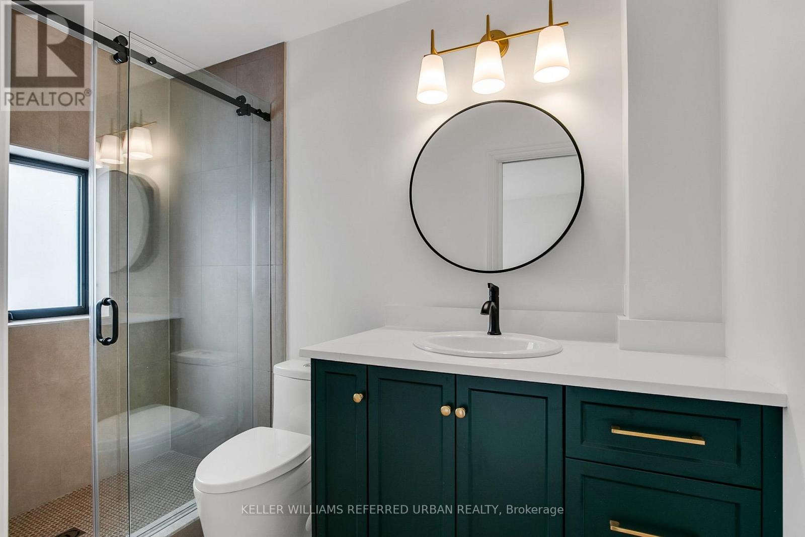 101r Pendrith Street, Toronto, Ontario  M6G 1R8 - Photo 36 - W13119052
