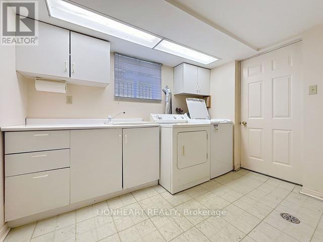 1475 Garnet Avenue, Mississauga, Ontario  L5G 4C5 - Photo 18 - W13119148