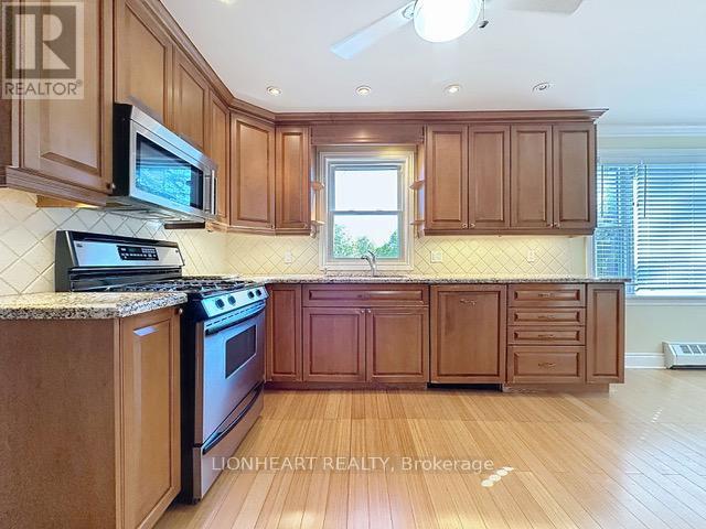 1475 Garnet Avenue, Mississauga, Ontario  L5G 4C5 - Photo 8 - W13119148