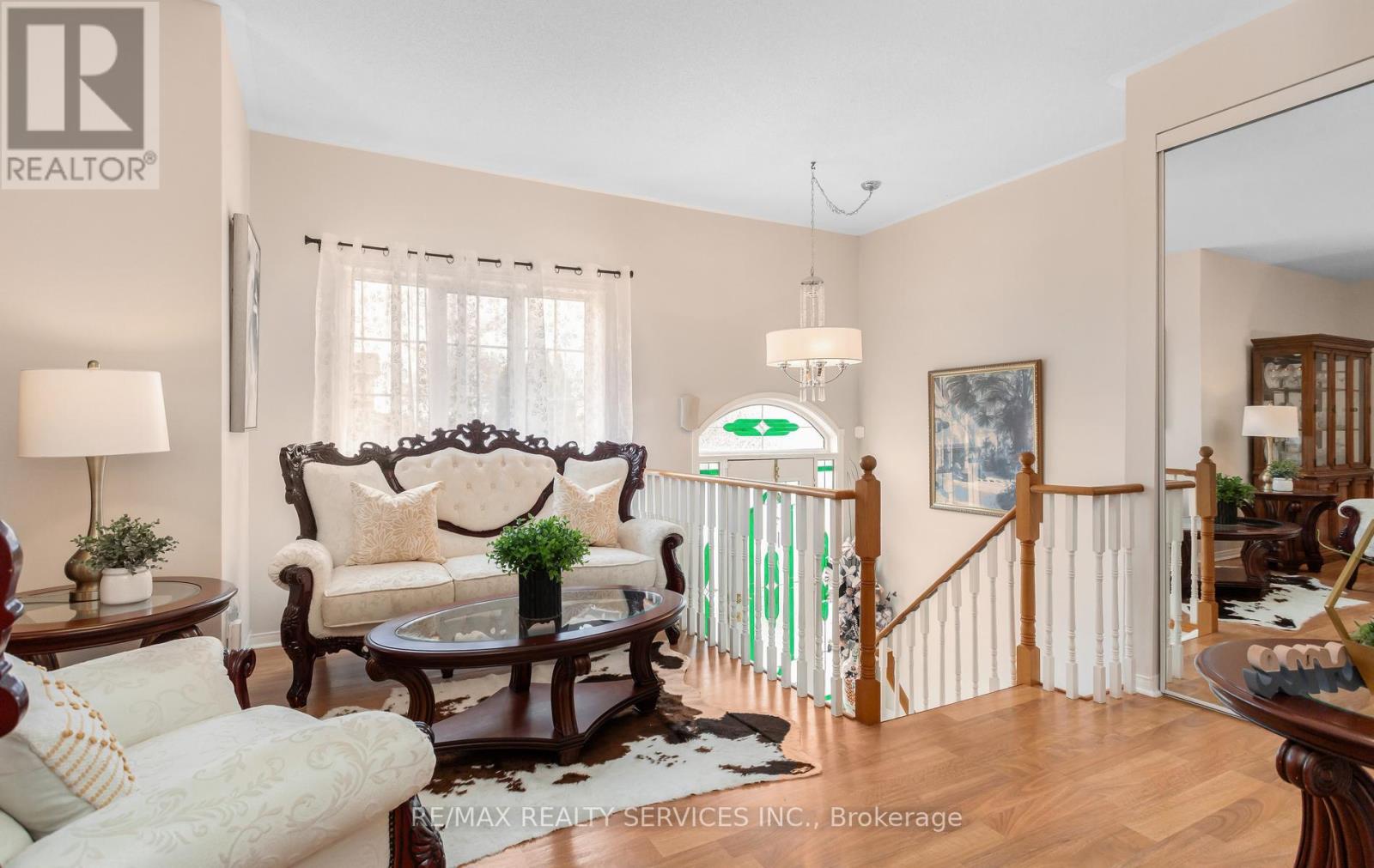 836 Avocado Crescent, Mississauga, Ontario  L5W 1K4 - Photo 11 - W13119166