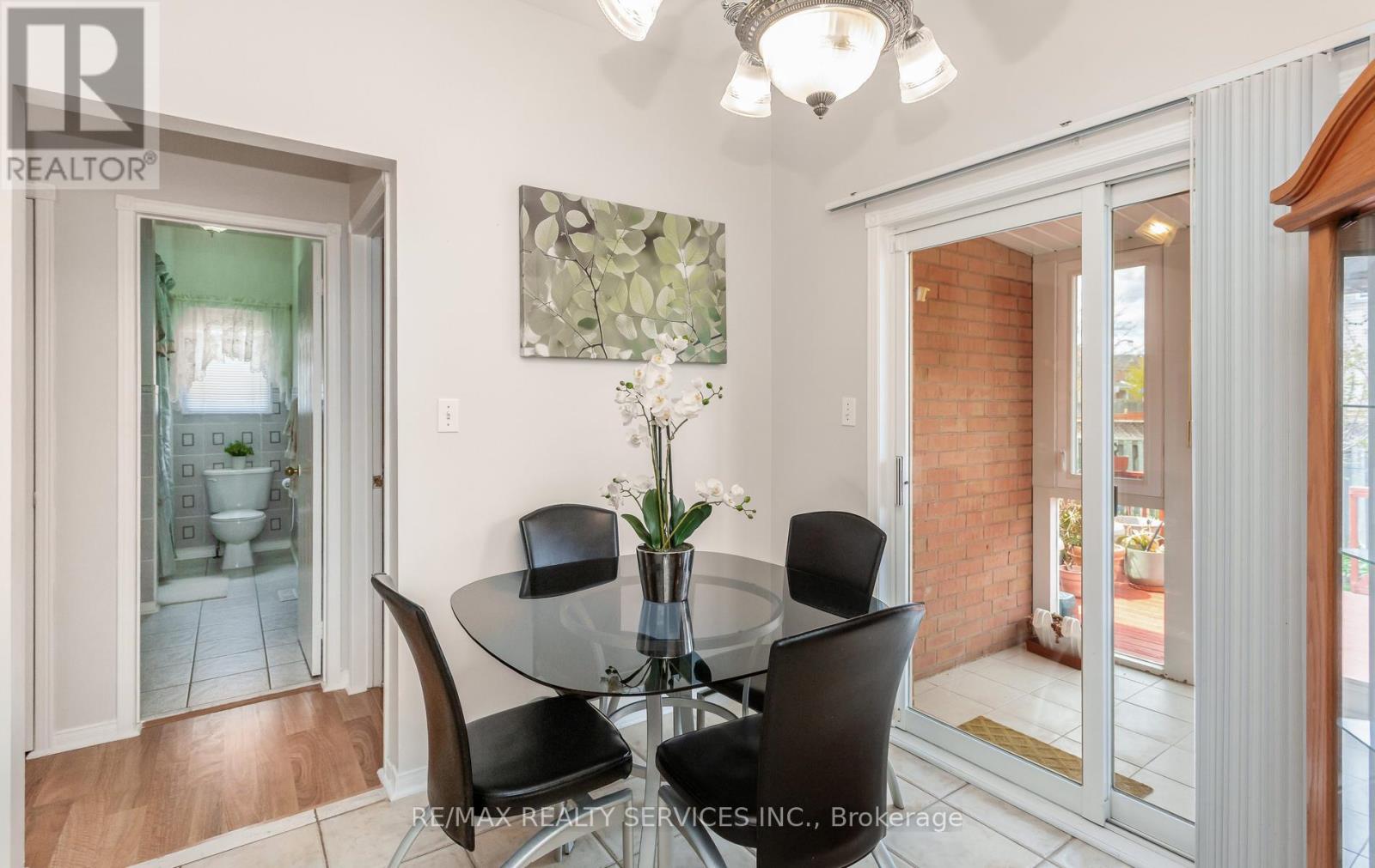 836 Avocado Crescent, Mississauga, Ontario  L5W 1K4 - Photo 22 - W13119166