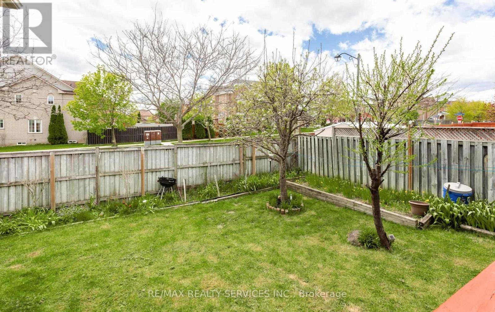 836 Avocado Crescent, Mississauga, Ontario  L5W 1K4 - Photo 49 - W13119166