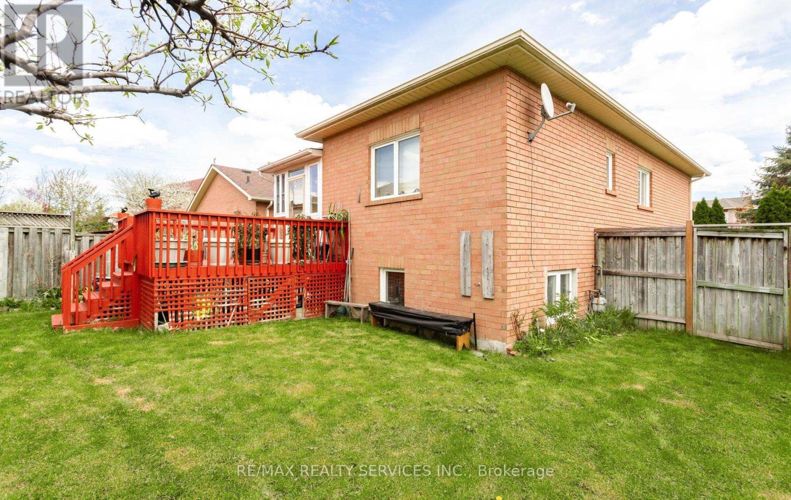 836 Avocado Crescent, Mississauga, Ontario  L5W 1K4 - Photo 50 - W13119166