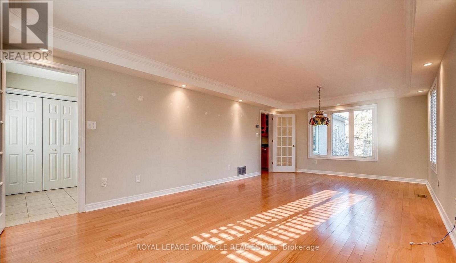 51 Main Street N, Milton, Ontario  L0P 1B0 - Photo 6 - W13119194