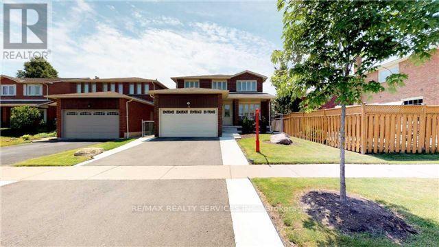 26 SUNFOREST DRIVE, Brampton, Ontario
