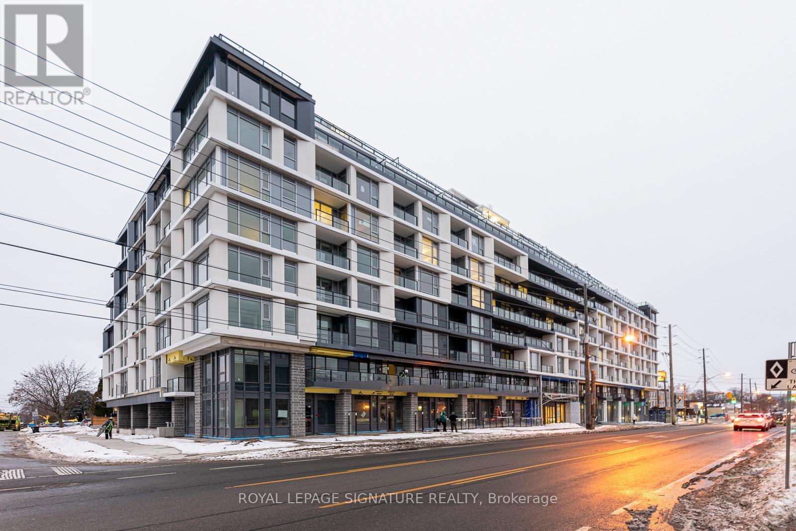 813 - 556 MARLEE AVENUE, Toronto, Ontario