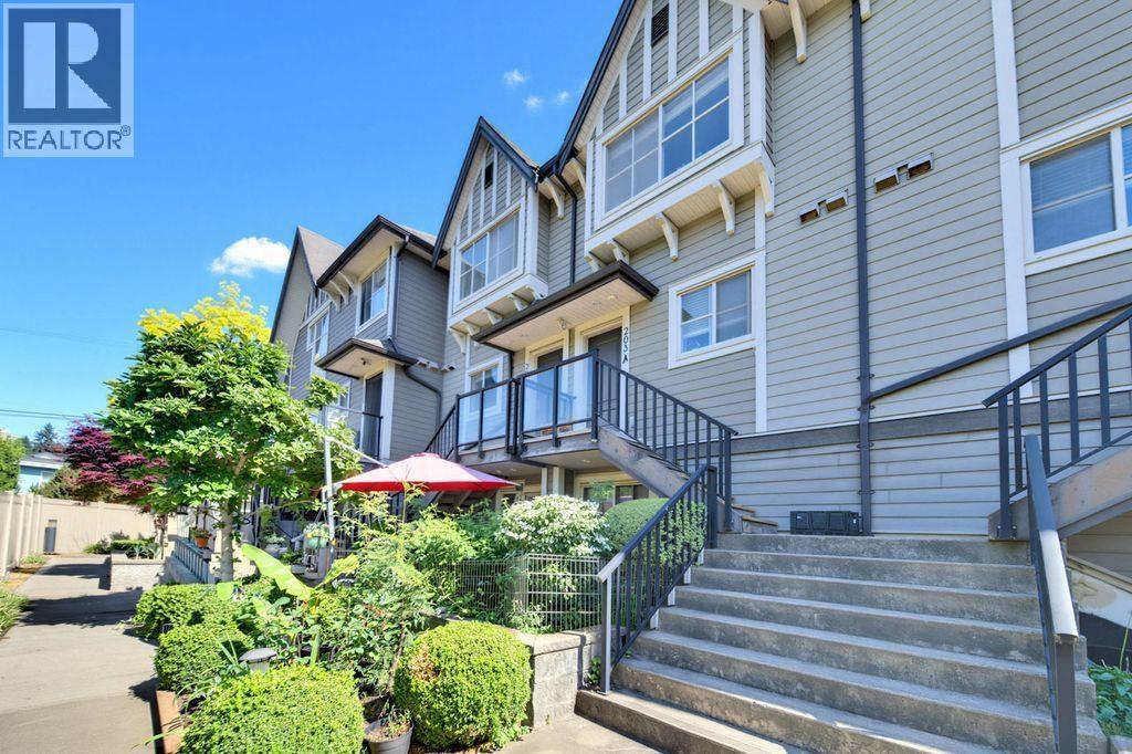 203a 7159 Stride Avenue, Burnaby, British Columbia  V3N 1T8 - Photo 1 - R3122565