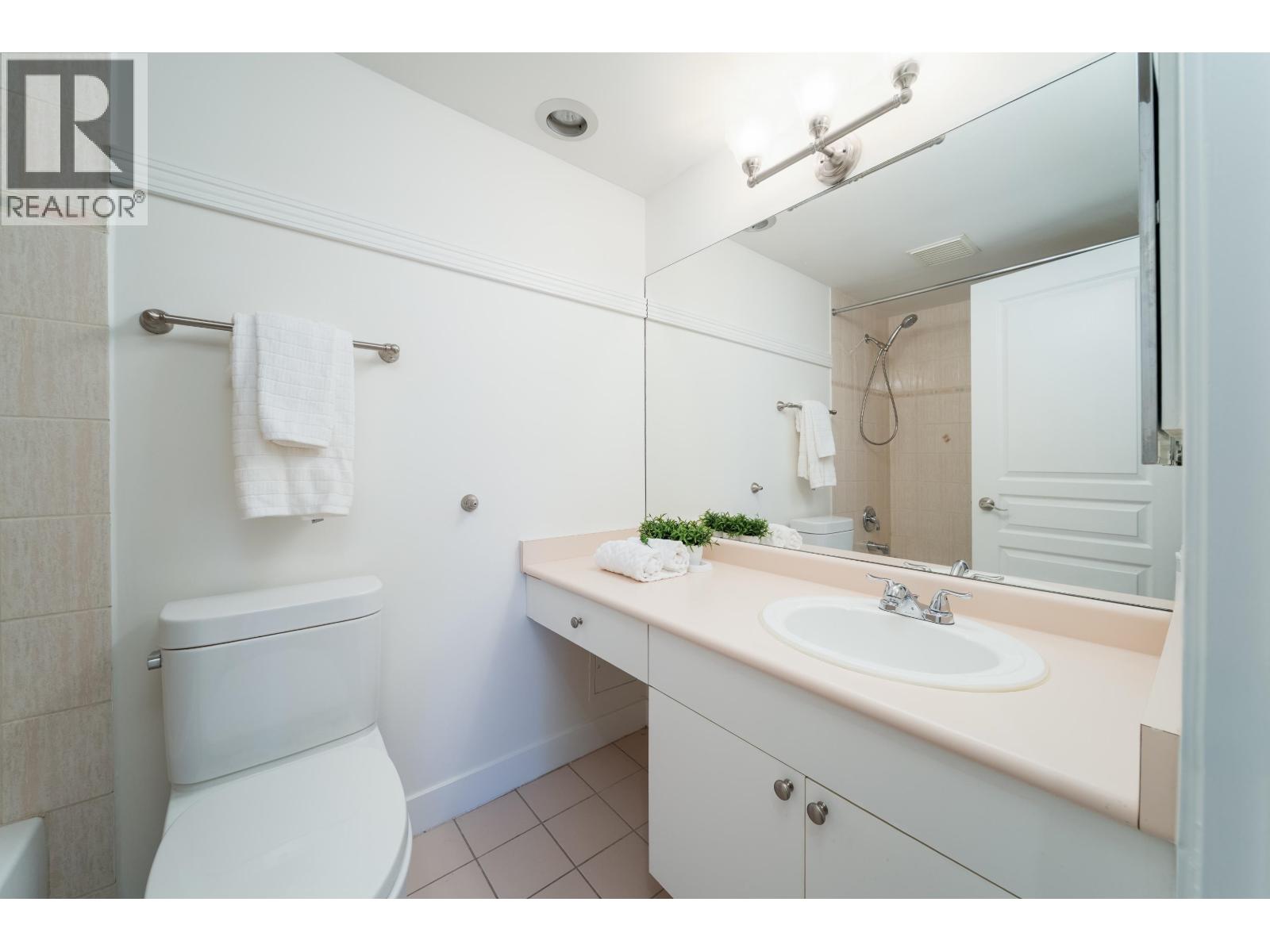 209 3131 Main Street, Vancouver, British Columbia V5T 3G8 - Photo 10 - R3122582