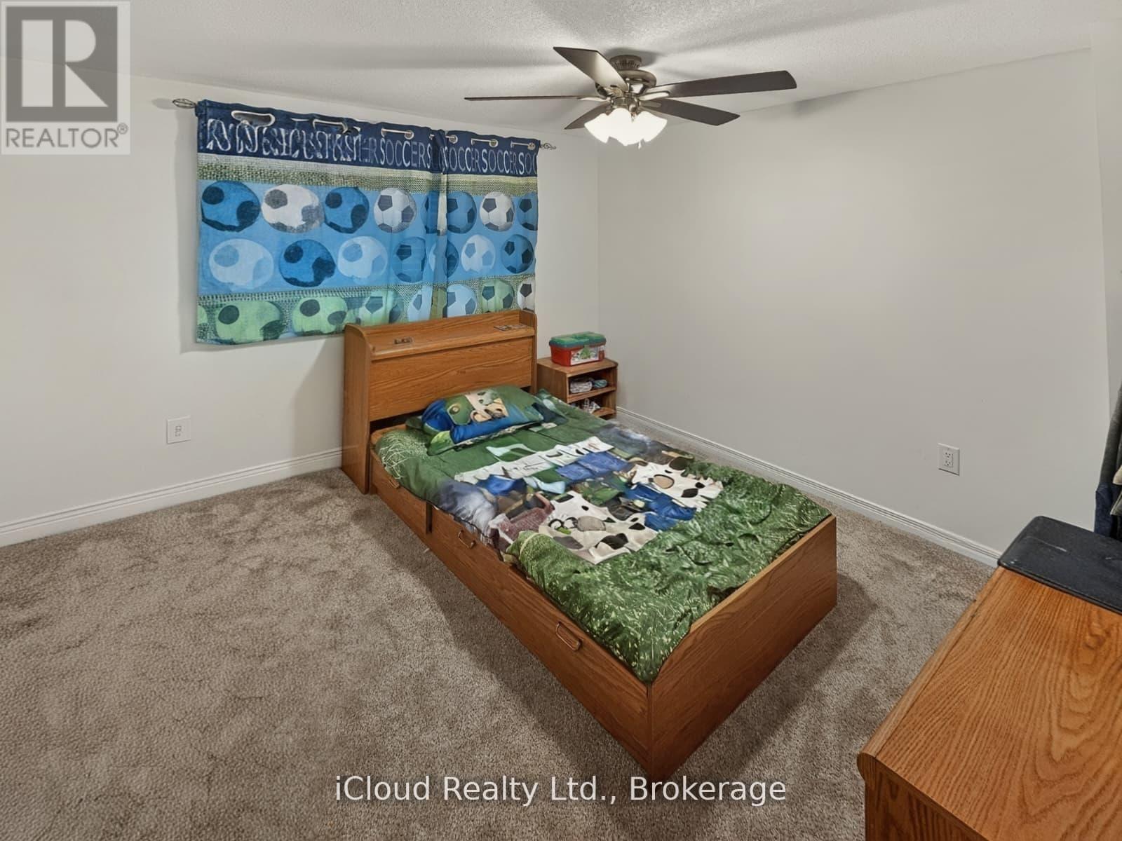 458 Misty Crescent, Kitchener, Ontario  N2B 3V6 - Photo 19 - X13119062