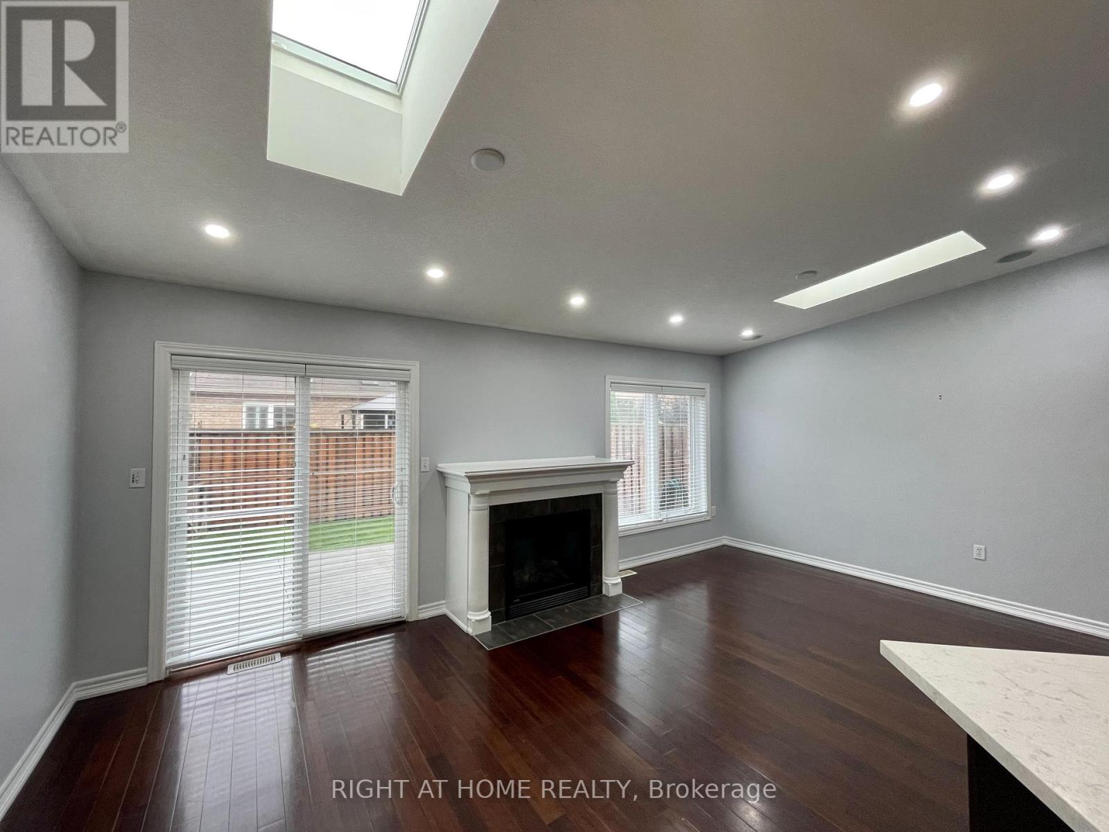 9 Periwinkle Drive, Hamilton, Ontario  L0R 1P0 - Photo 13 - X13119064
