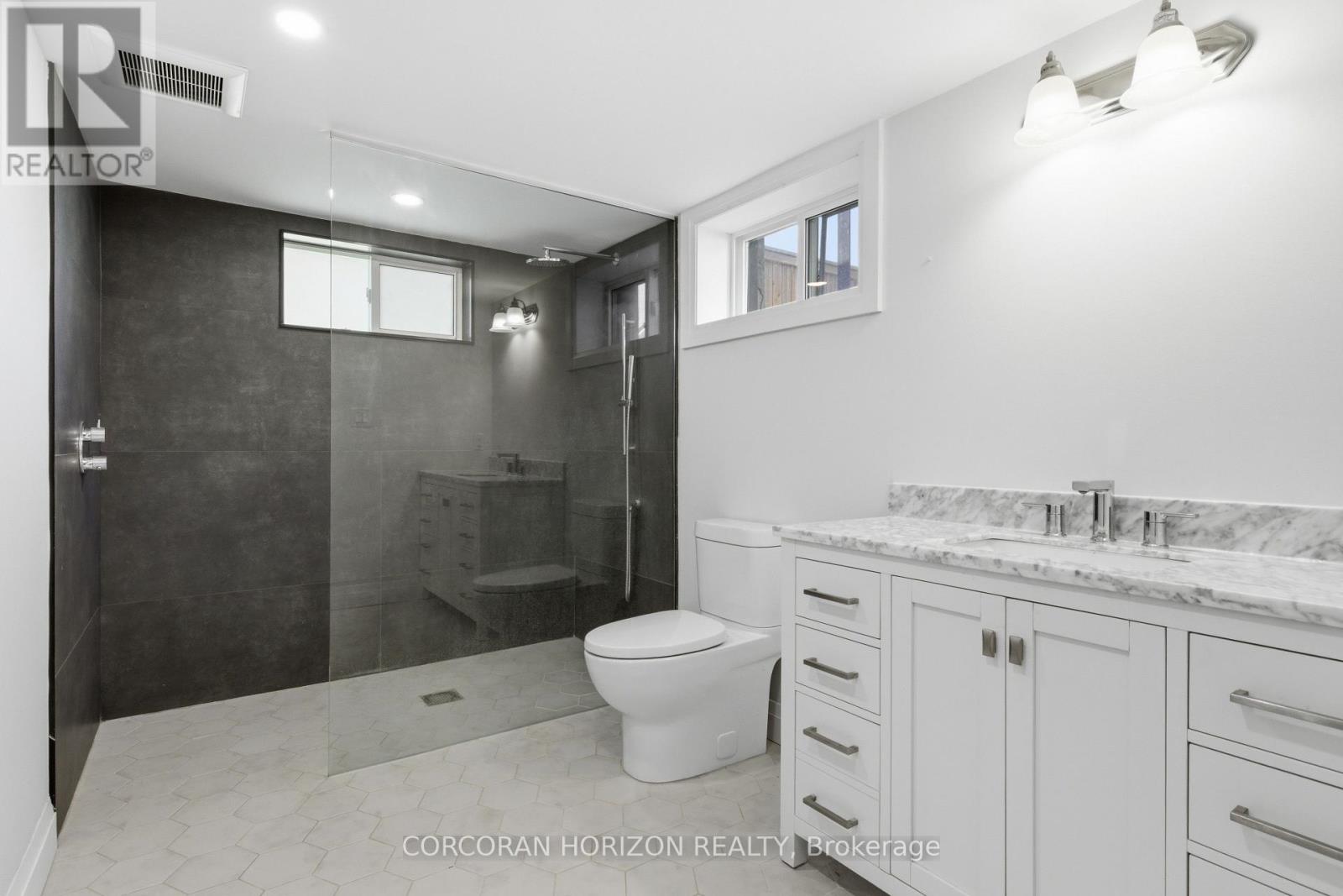 66 Heather Avenue, Kitchener, Ontario  N2B 1M1 - Photo 26 - X13119102
