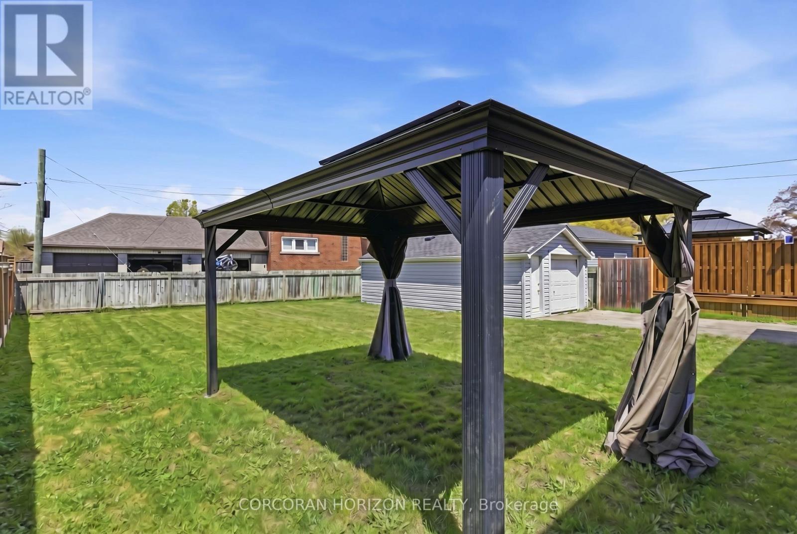 66 Heather Avenue, Kitchener, Ontario  N2B 1M1 - Photo 33 - X13119102