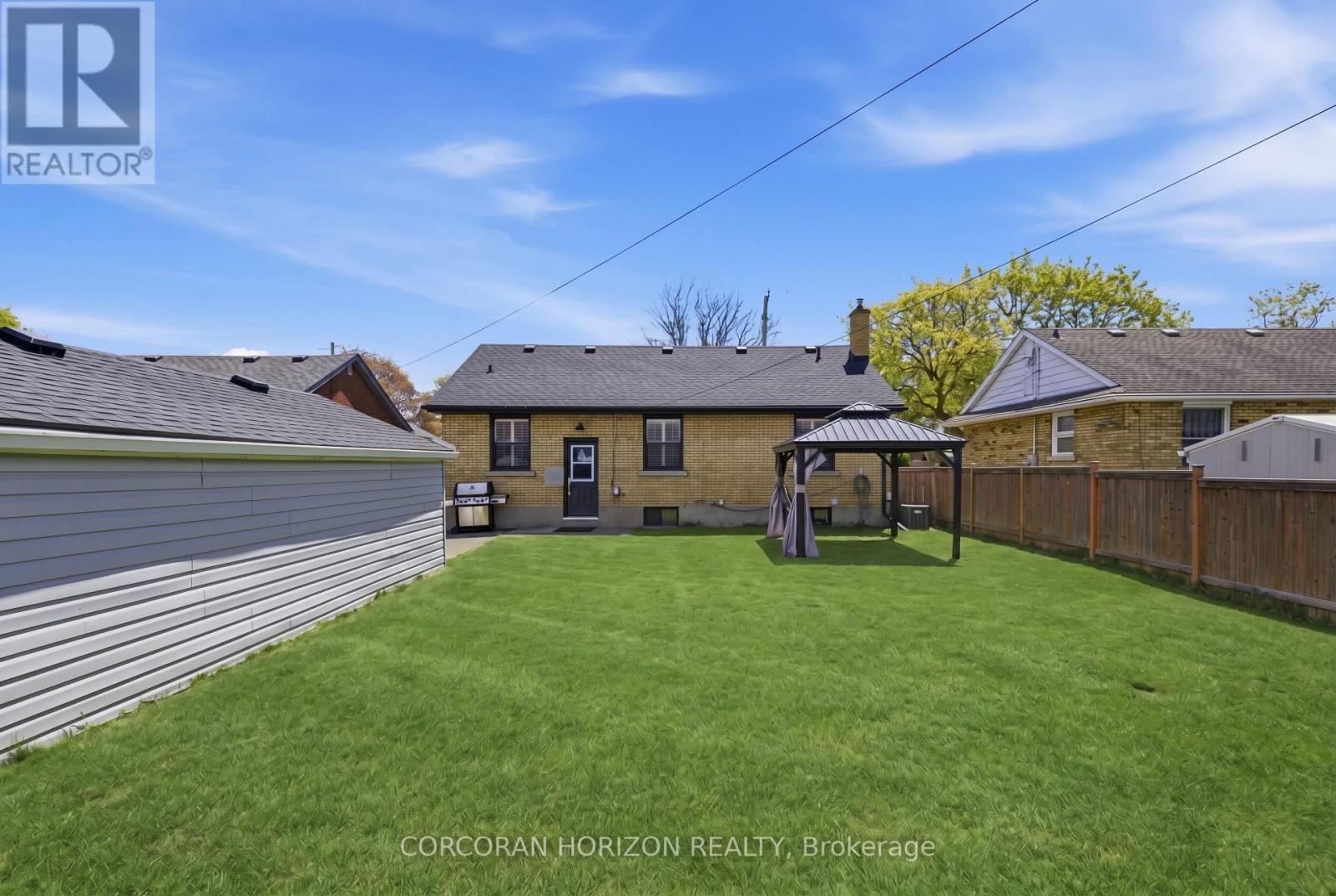 66 Heather Avenue, Kitchener, Ontario  N2B 1M1 - Photo 36 - X13119102