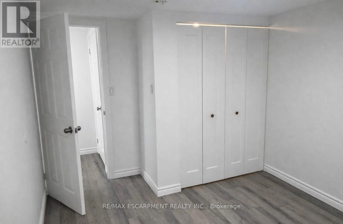 Lower - 23 Ivanhoe Road, Brantford, Ontario  N3R 6T9 - Photo 11 - X13119106