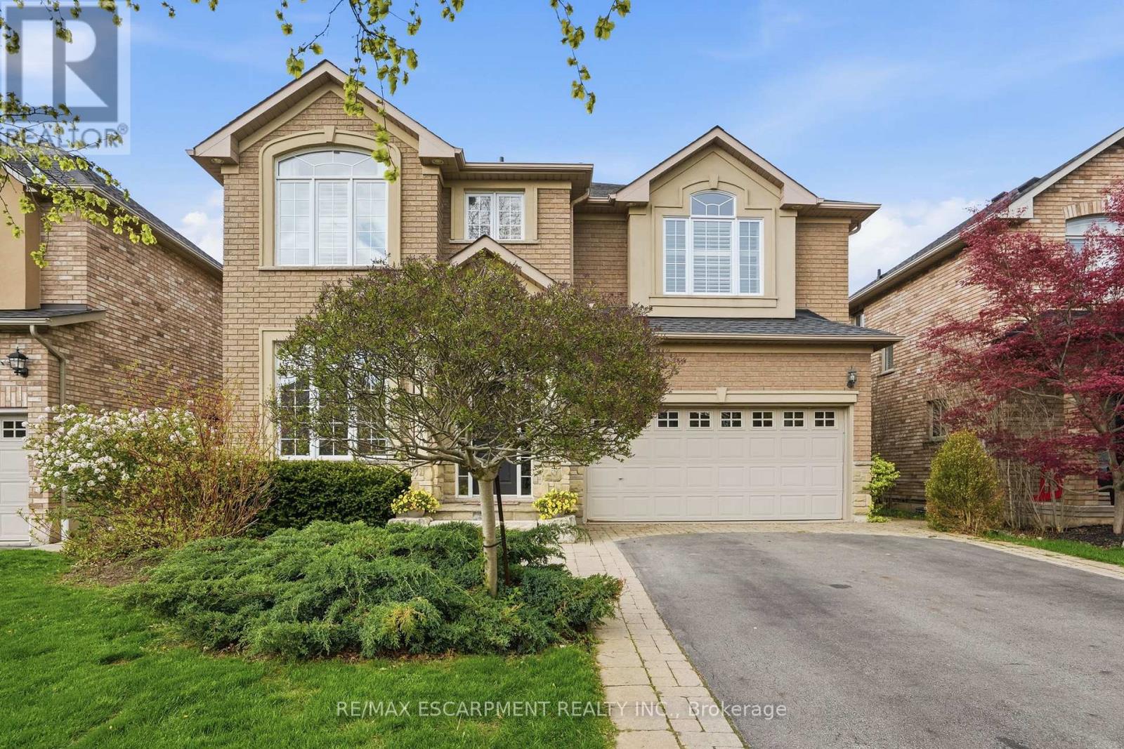 20 Commando Court, Hamilton, Ontario  L0R 2H6 - Photo 1 - X13119142