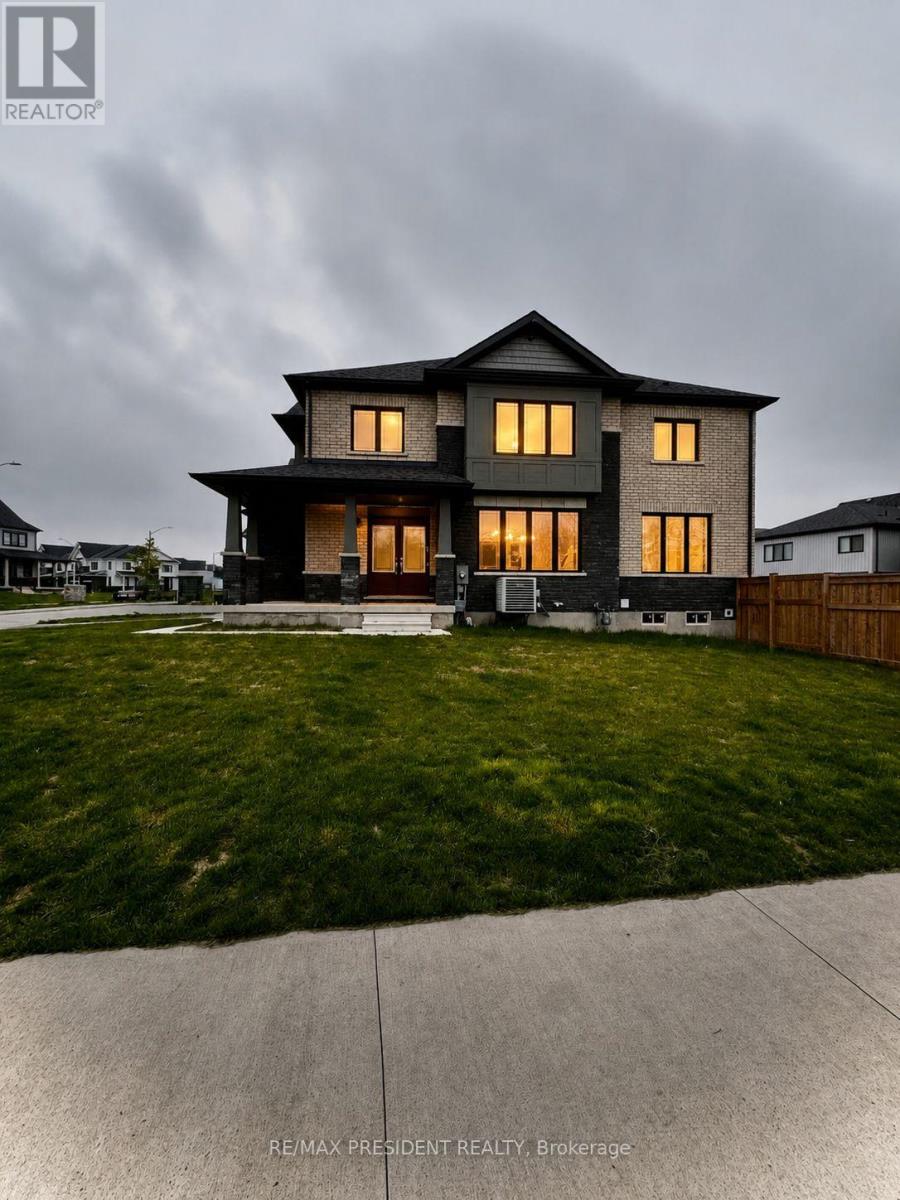 167 Stern Drive, Welland, Ontario  L3B 0M2 - Photo 1 - X13119204