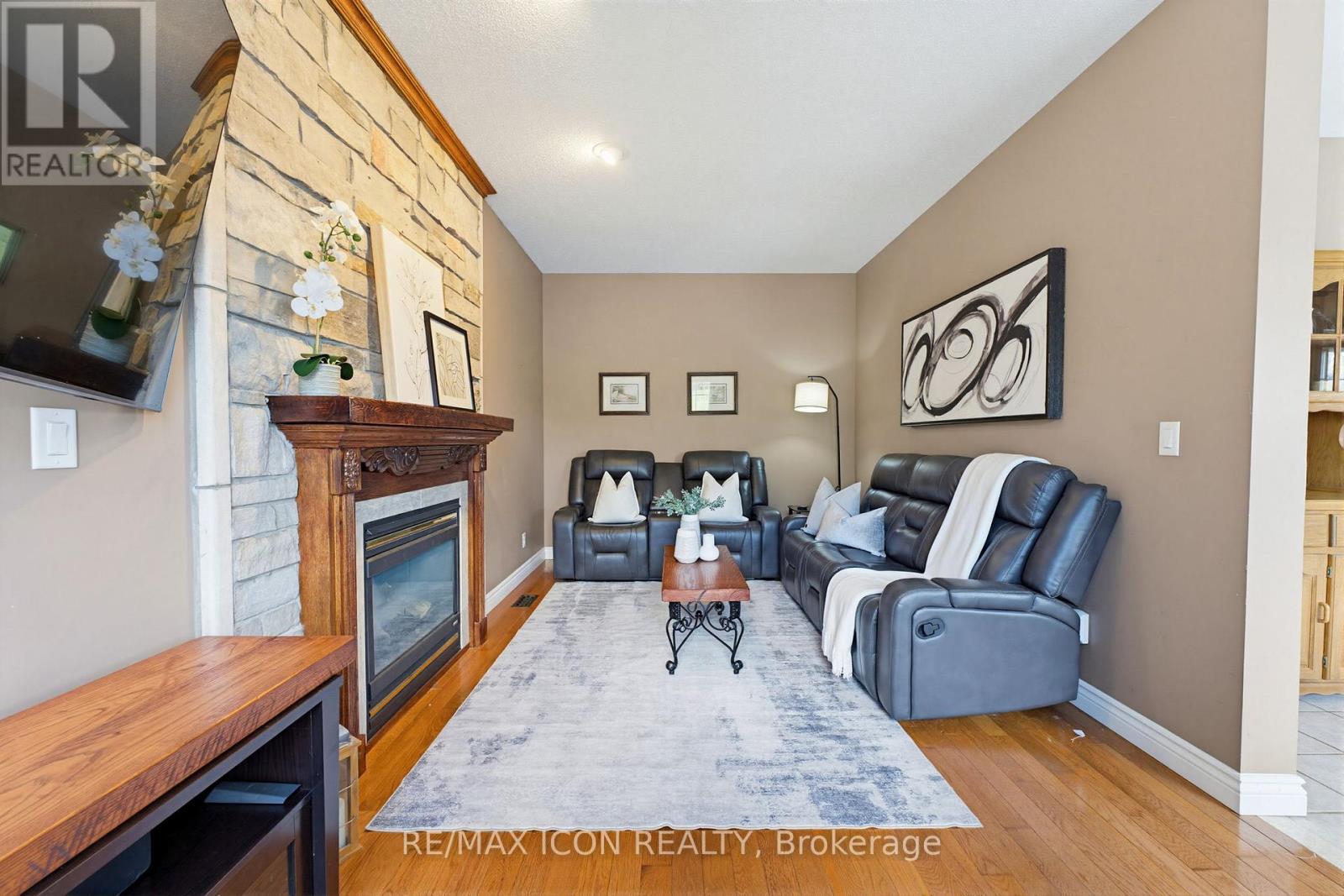 29 Watson Crescent, North Dumfries, Ontario  N0B 1E0 - Photo 14 - X13119254