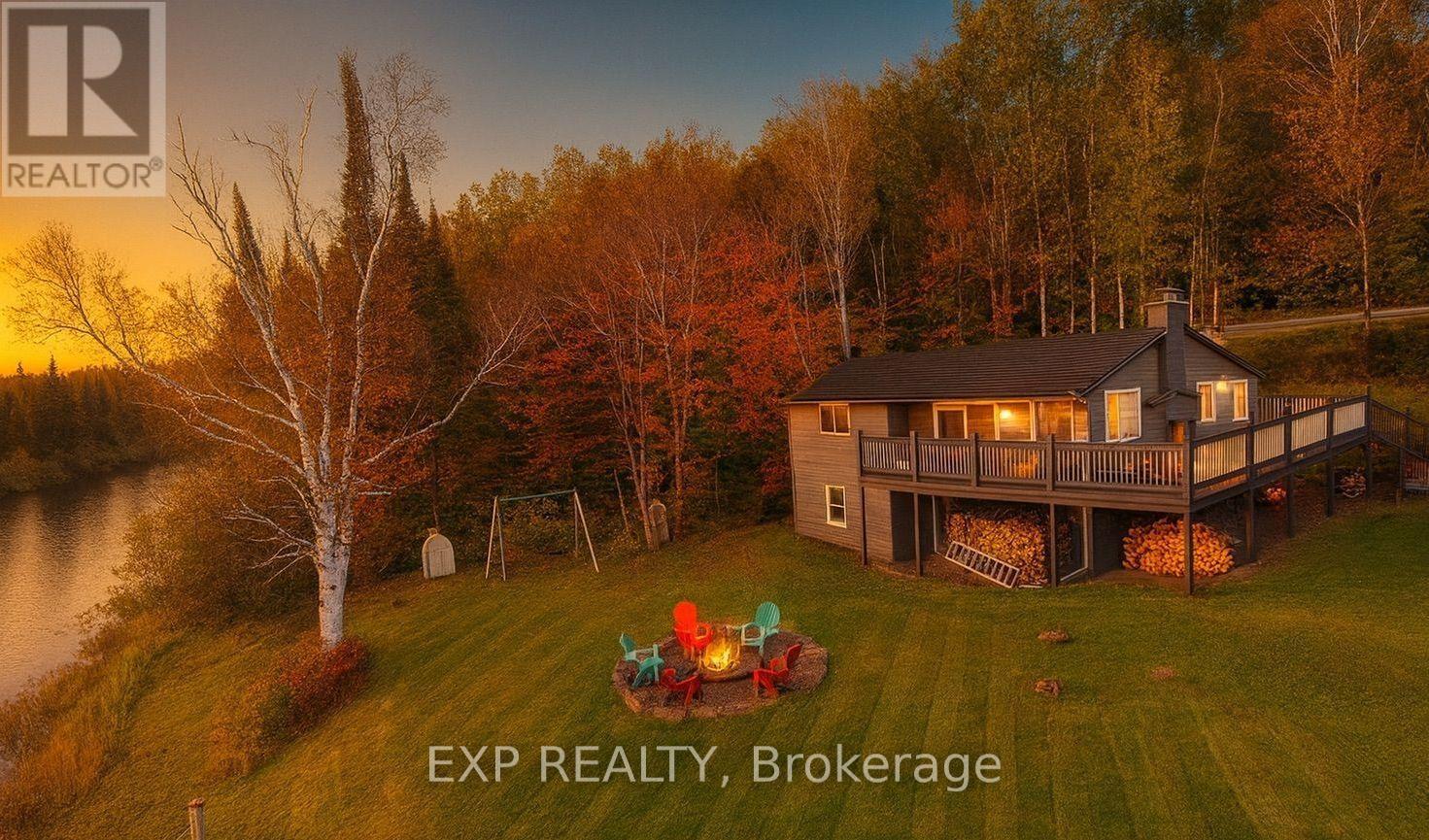 249 RIVER DRIVE, Burk's Falls, Ontario
