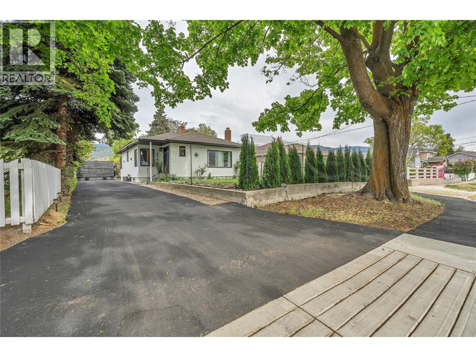 634 Latimer Street, Penticton, British Columbia  V2A 5R6 - Photo 34 - 10387004