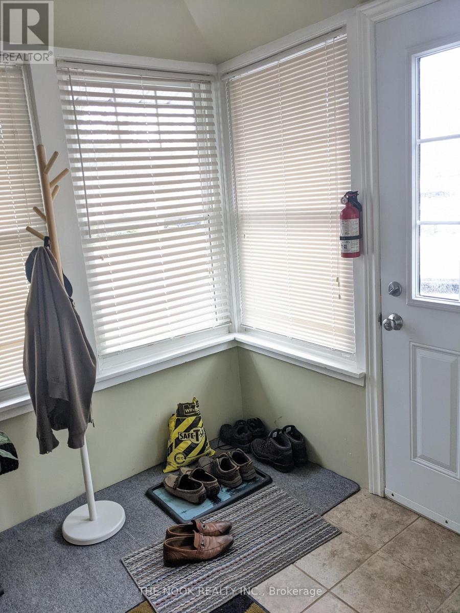 3 - 44 Lincoln Street, Ajax, Ontario L1S 6C9 - Photo 5 - E13119340