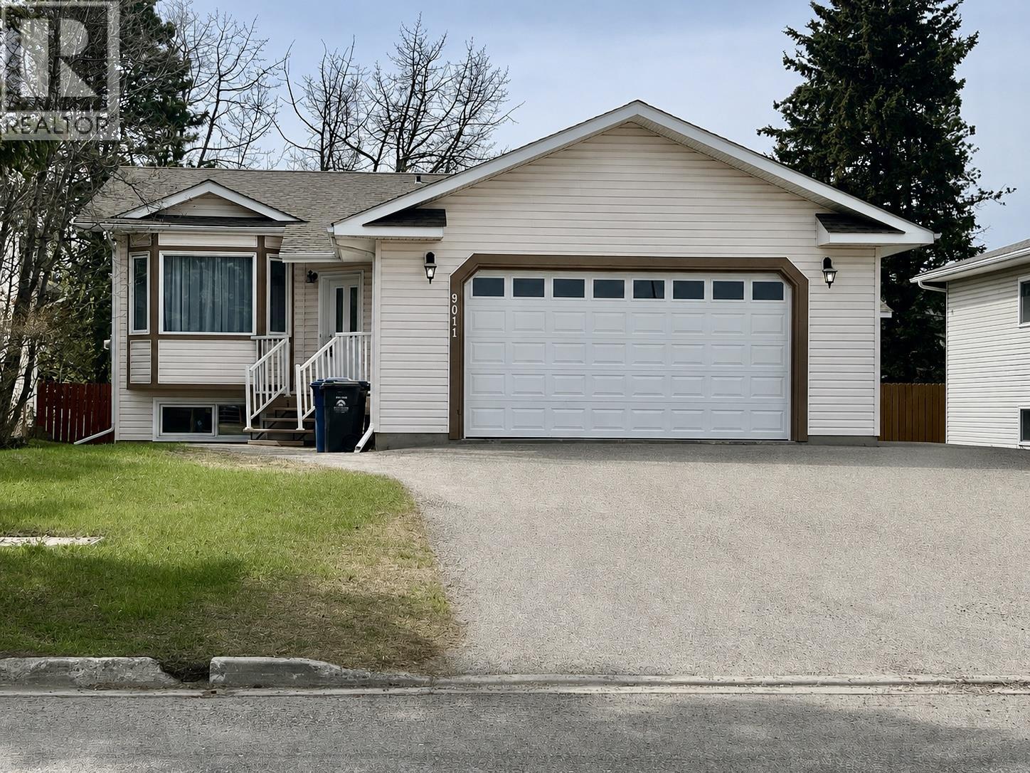 9011 99 Avenue, Fort St. John, British Columbia  V1J 5S2 - Photo 1 - R3099517
