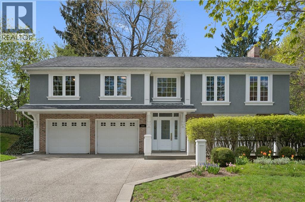 335 Marlowe Drive, Waterloo, Ontario  N2L 5A5 - Photo 1 - 40829301