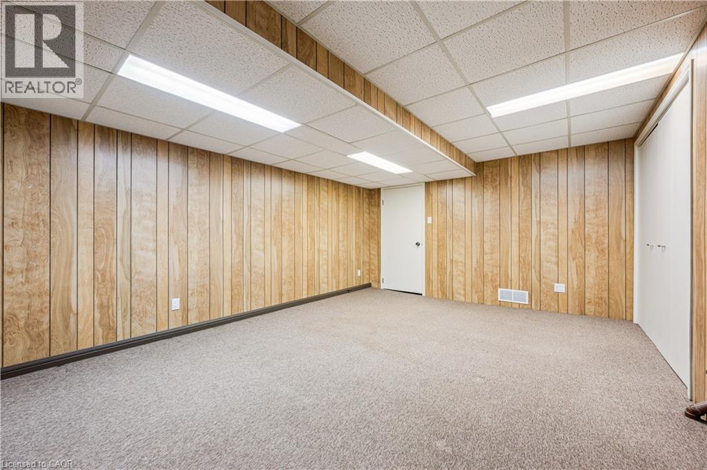 335 Marlowe Drive, Waterloo, Ontario  N2L 5A5 - Photo 25 - 40829301