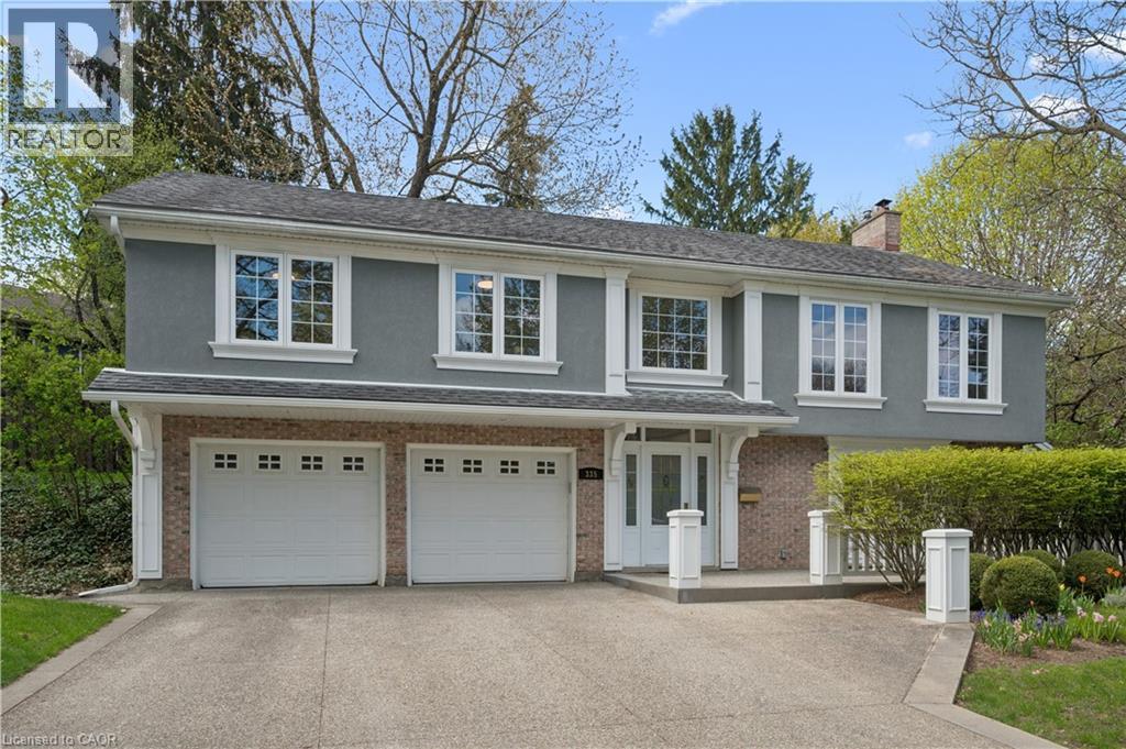335 Marlowe Drive, Waterloo, Ontario  N2L 5A5 - Photo 3 - 40829301