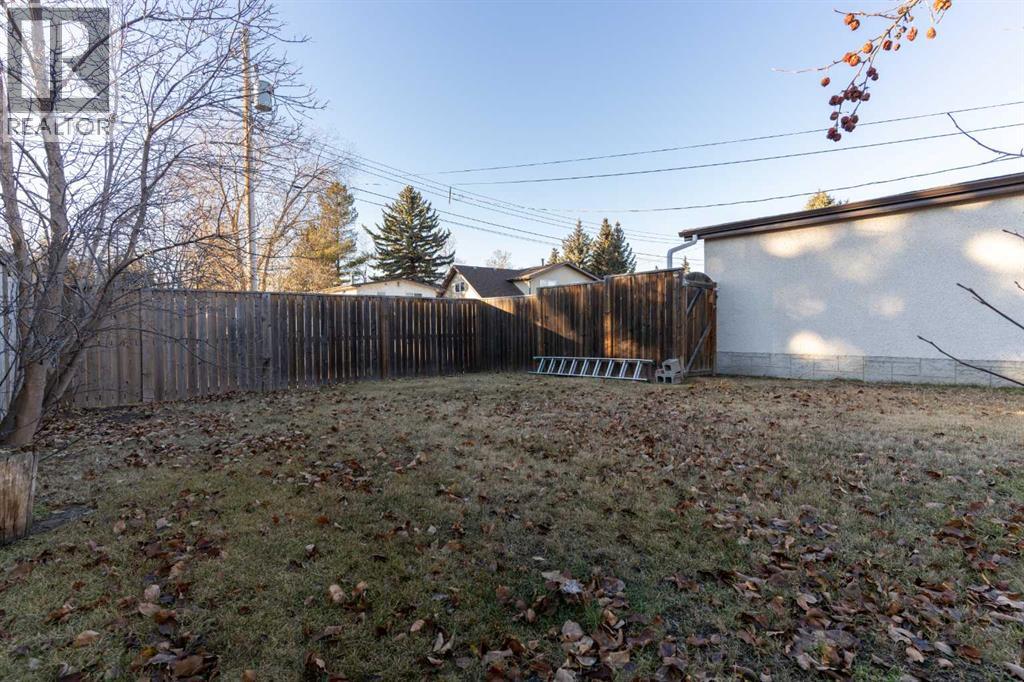 31 Montrose Avenue, Camrose, Alberta  T4V 2L6 - Photo 26 - A2308269