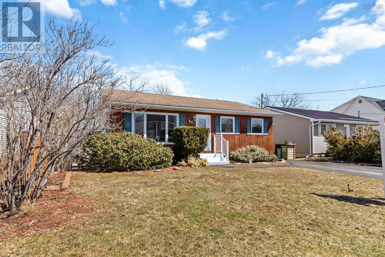 69 La Pierre Crescent, Dartmouth, Nova Scotia  B2W 5C7 - Photo 3 - 202606891