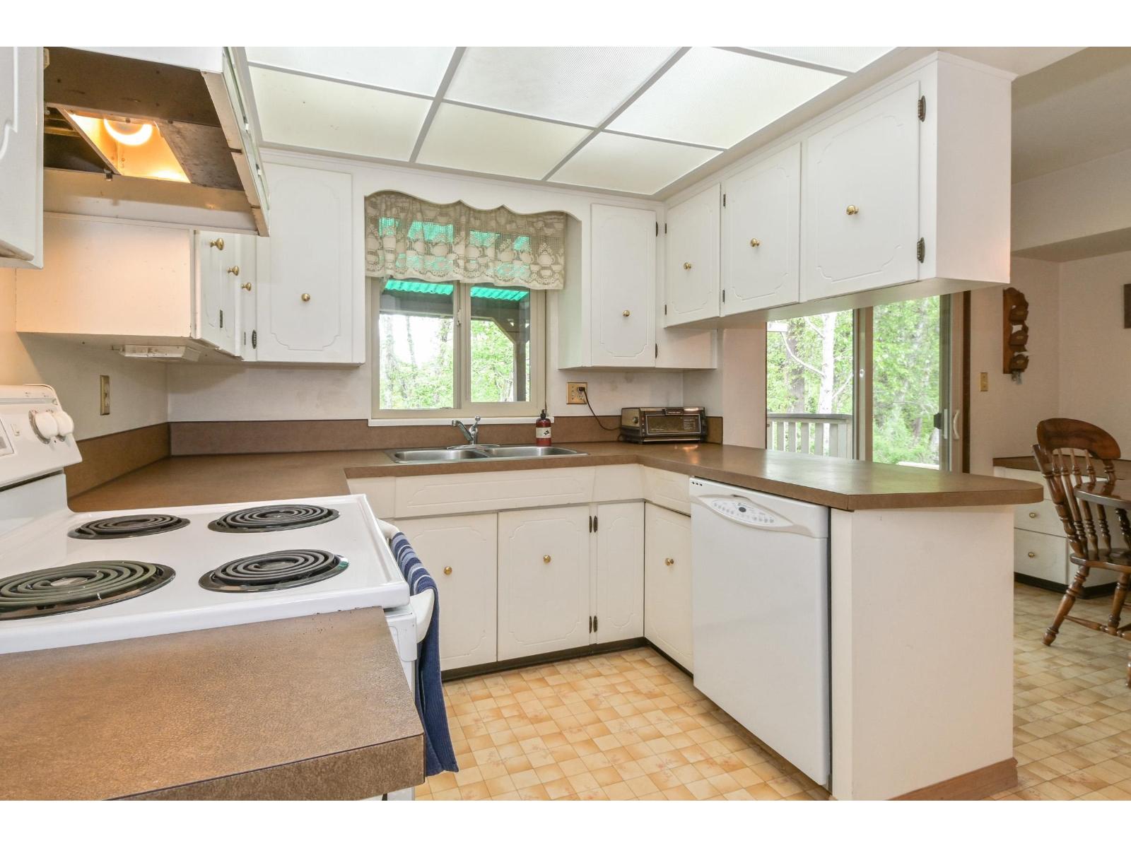 7978 141a Street, Surrey, British Columbia  V3W 6L6 - Photo 15 - R3121378